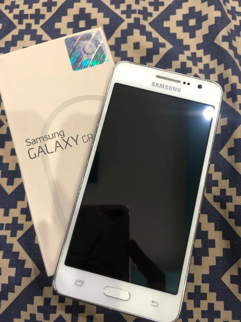 Samsung Galaxy Grand Prime - photo 3