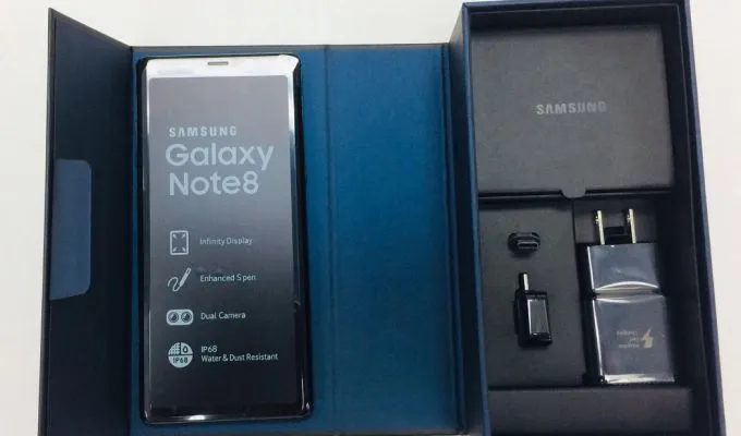 Samsung galaxy Note 8 (6gb/64gb) box pack new pta register - photo 1