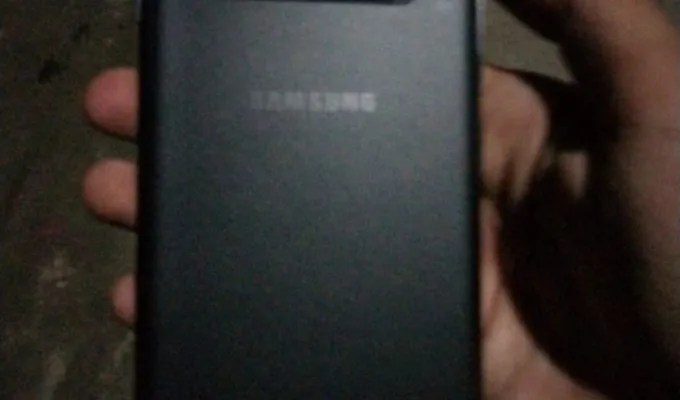 Samsung Galaxy S10 plus - photo 2