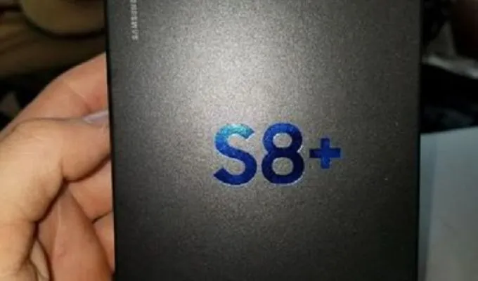 Samsung galaxy S8 plus box pack brand new pta approve - photo 1