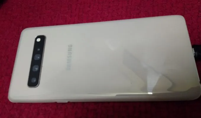 Samsung s10 5g - photo 1