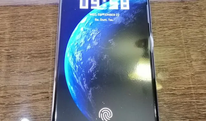 Samsung S20+ 5G Limited Edition Aurora Blue - 12 GB RAM - Non PTA - photo 1