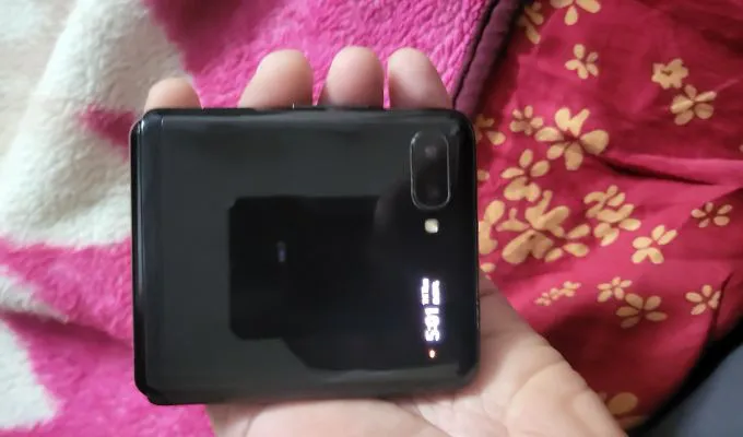 Samsung zflip 256 gb mirror black unlocked - photo 1