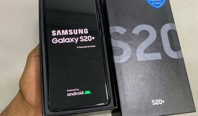 Samusng Galaxy S 20 plus box new 1 year warranty - photo 1