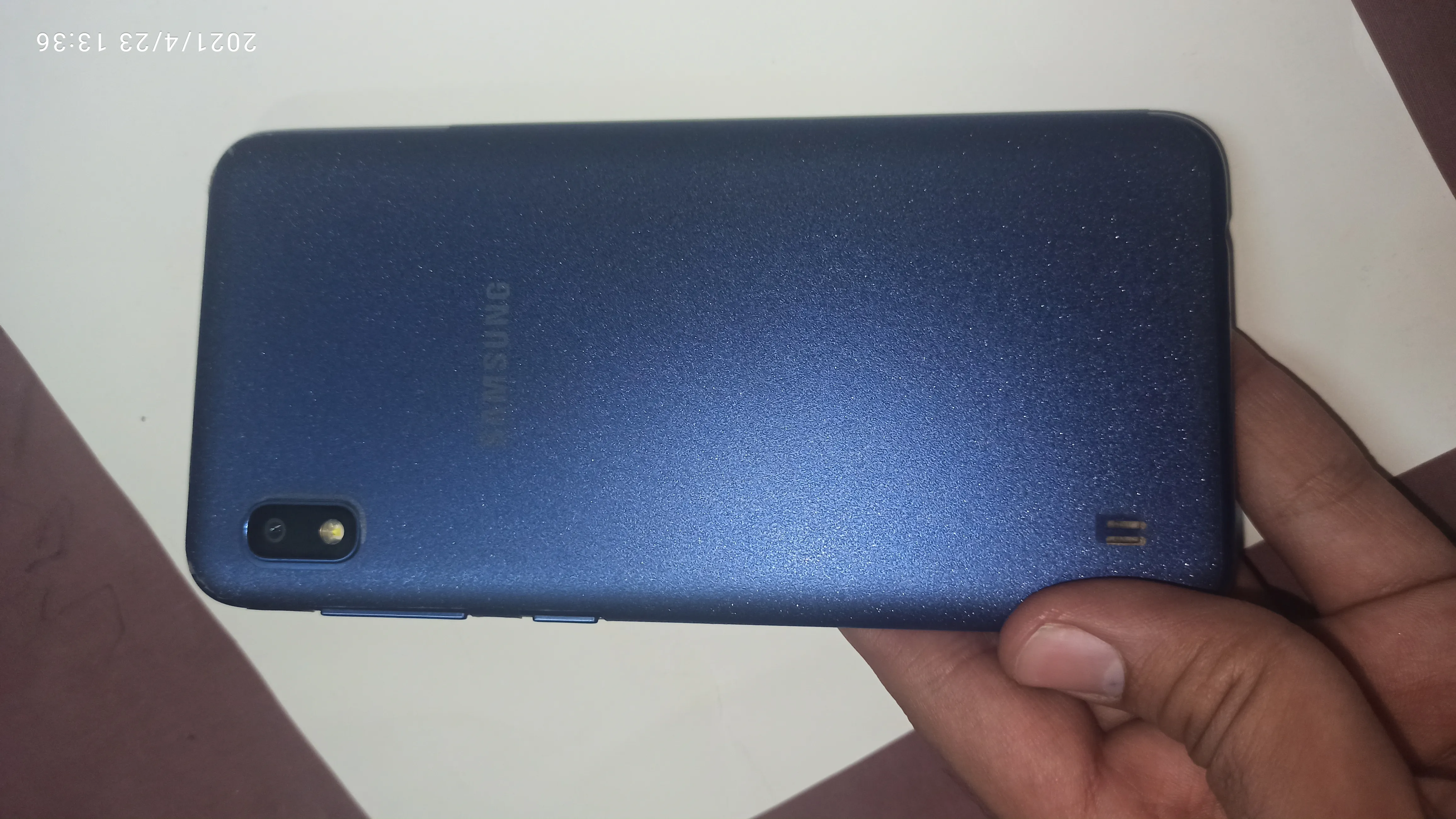 Selling  samsung A10 in new condition - photo 1