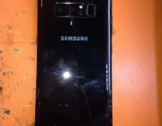 samsung note 8 dotted with glass creck - Photos