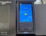 Blackberry key 2 box pack - Photos
