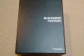 Blackberry passport box pack - Photos
