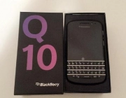 Blackberry Q10 box pack - Photos