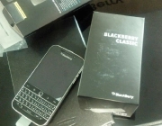 BlackBerry Q20 classic box pack pta approved - Photos