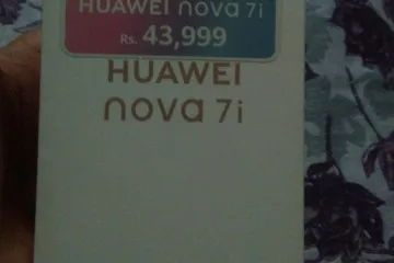 Huawei Nova 7 i - Photos