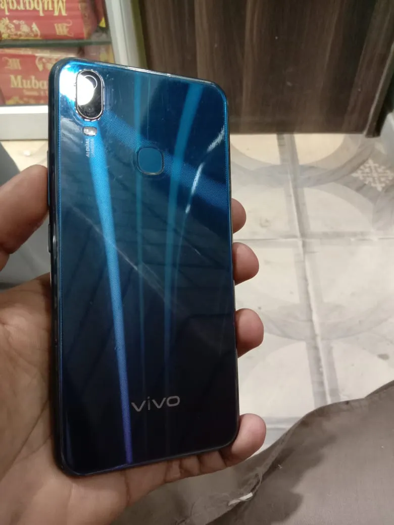 Vivo Y11 With All Accessories - photo 1