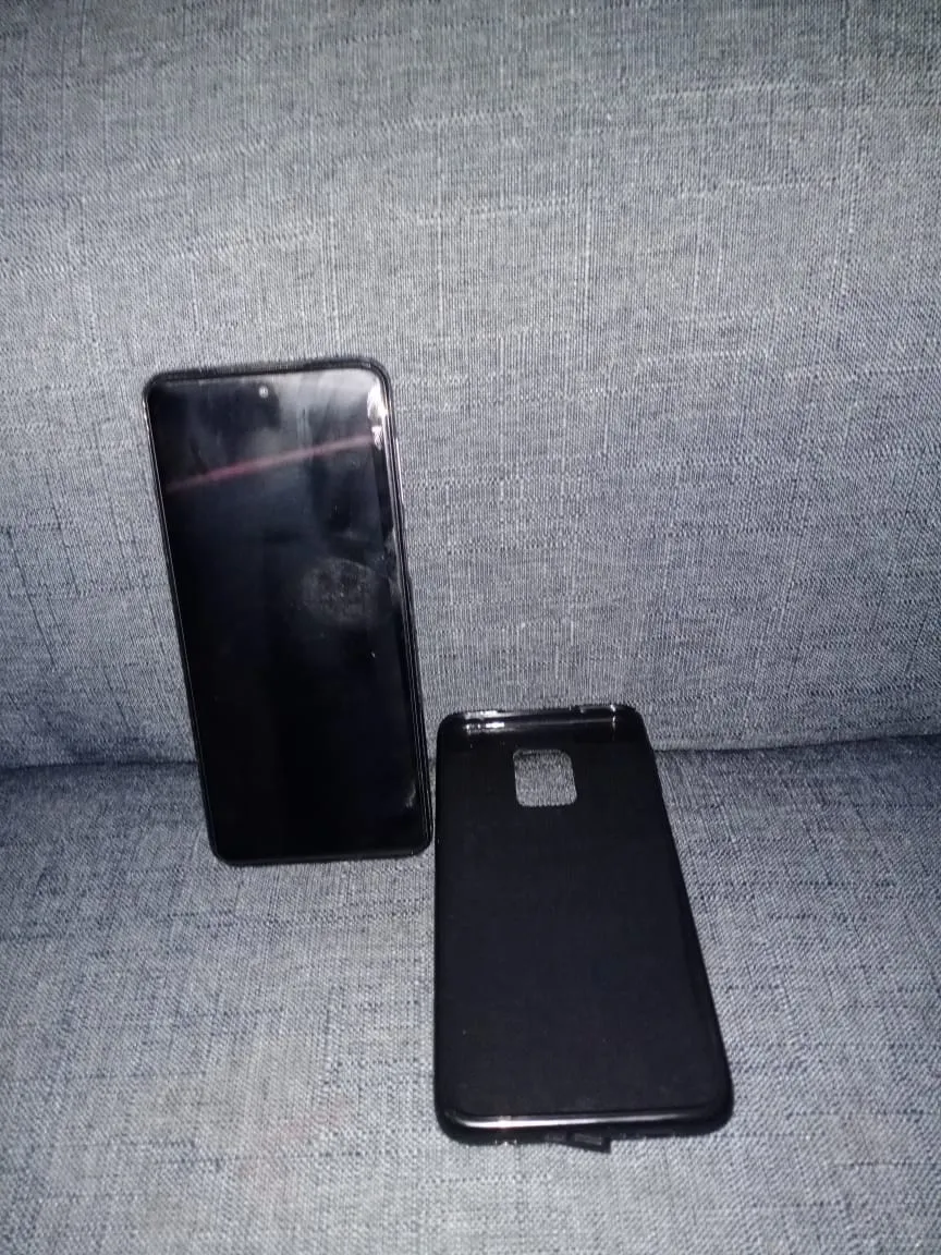 Xiaomi Redmi Note 9s - photo 3