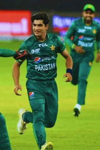 Naseem Shah Pakistani Cricketer mobile wallpaper
