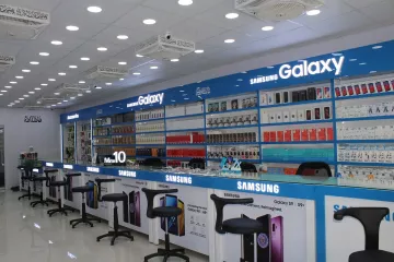Ghouri Mobiles Cover