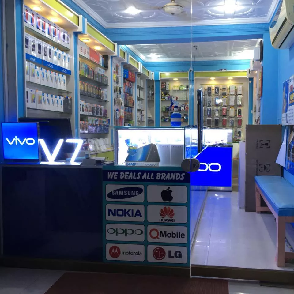 Ch Mobiles Arifwala shop cover