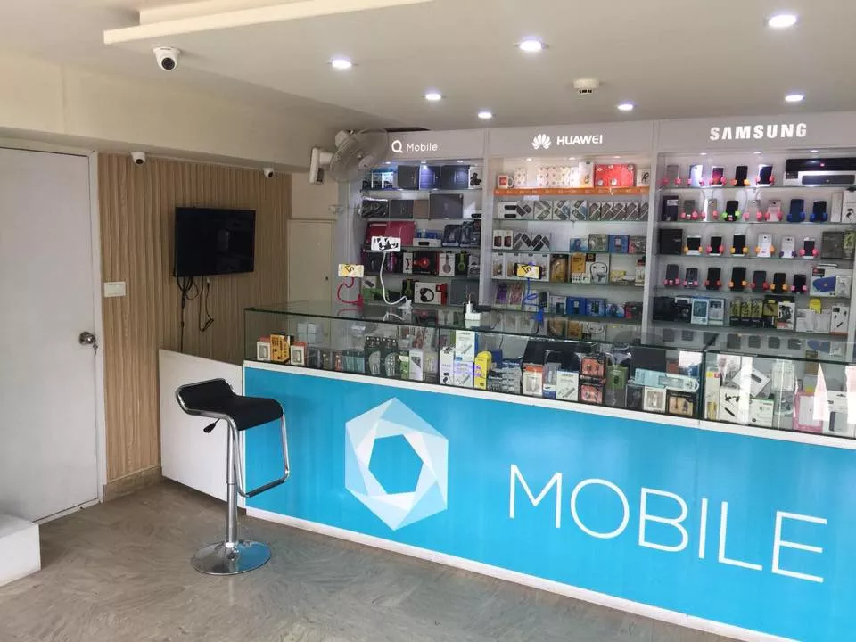 Mobile Hub shop cover