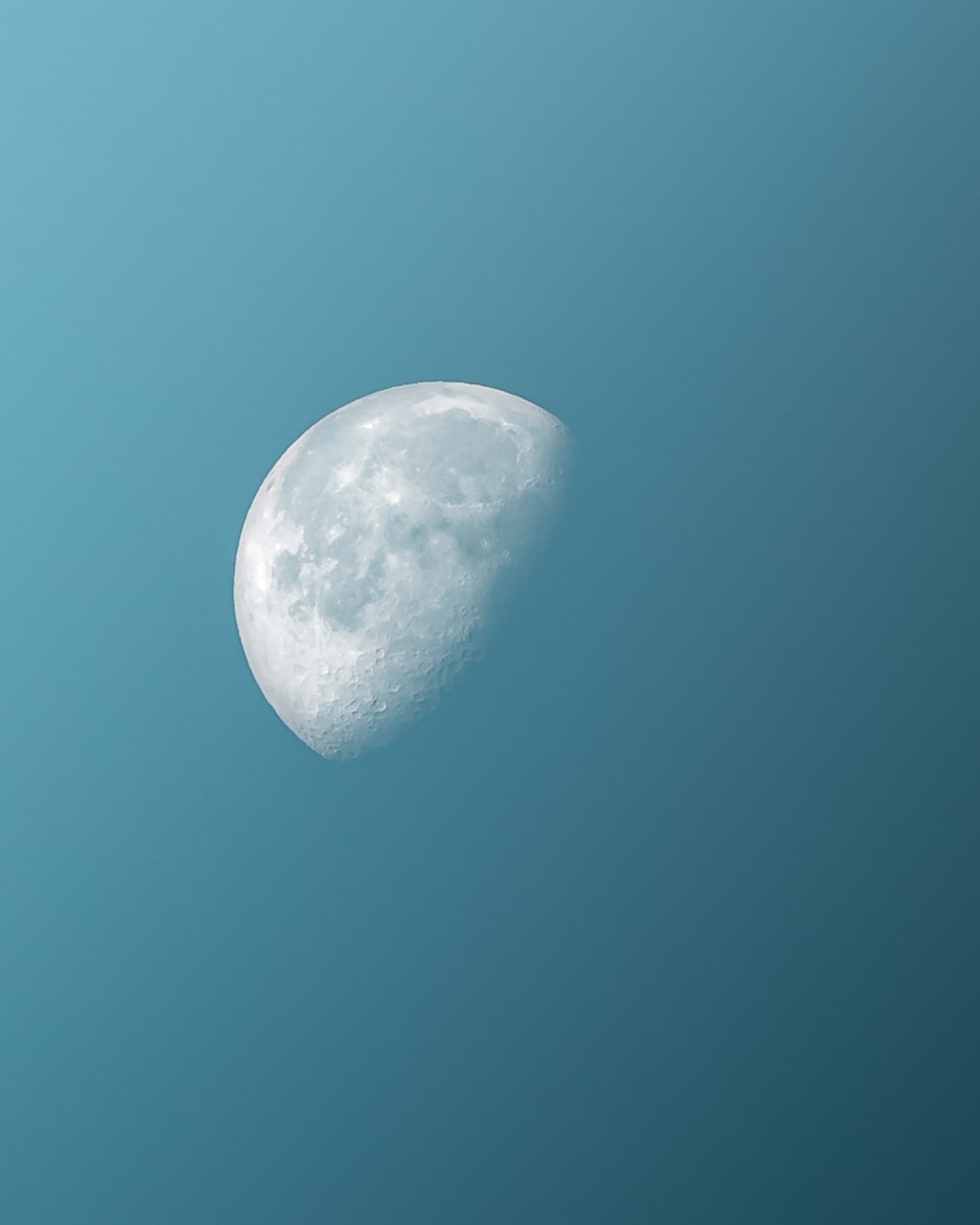 Half Moon in Blue Sky - Download Mobile Phone full HD wallpaper